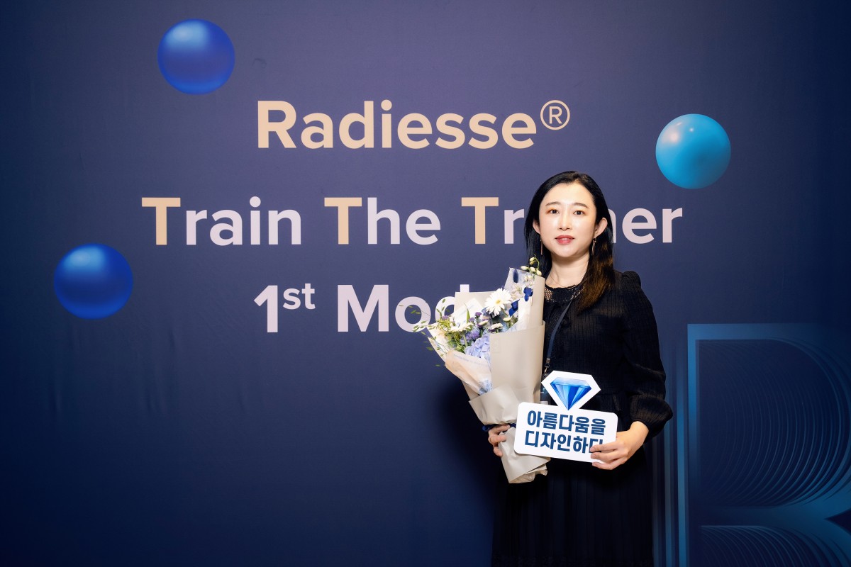 Dr. Park So-yoon, Director of Cheongdam Eclad Clinic, at the Merz Radiesse Train the Trainer Seminar