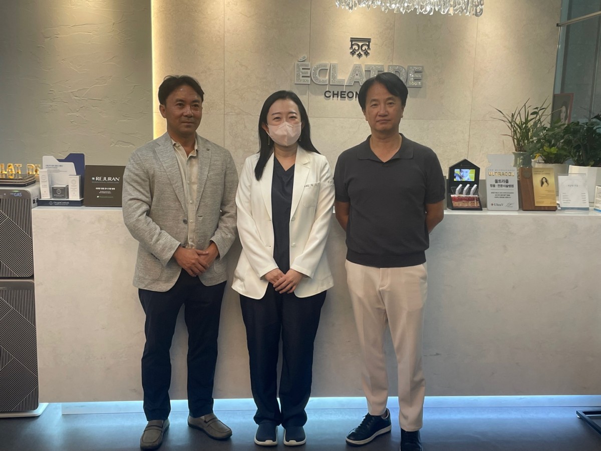 Cheongdam Eclat de Clinic  Dr. Park So-yoon's Meeting with Elysis Sense Representative  24.08.30